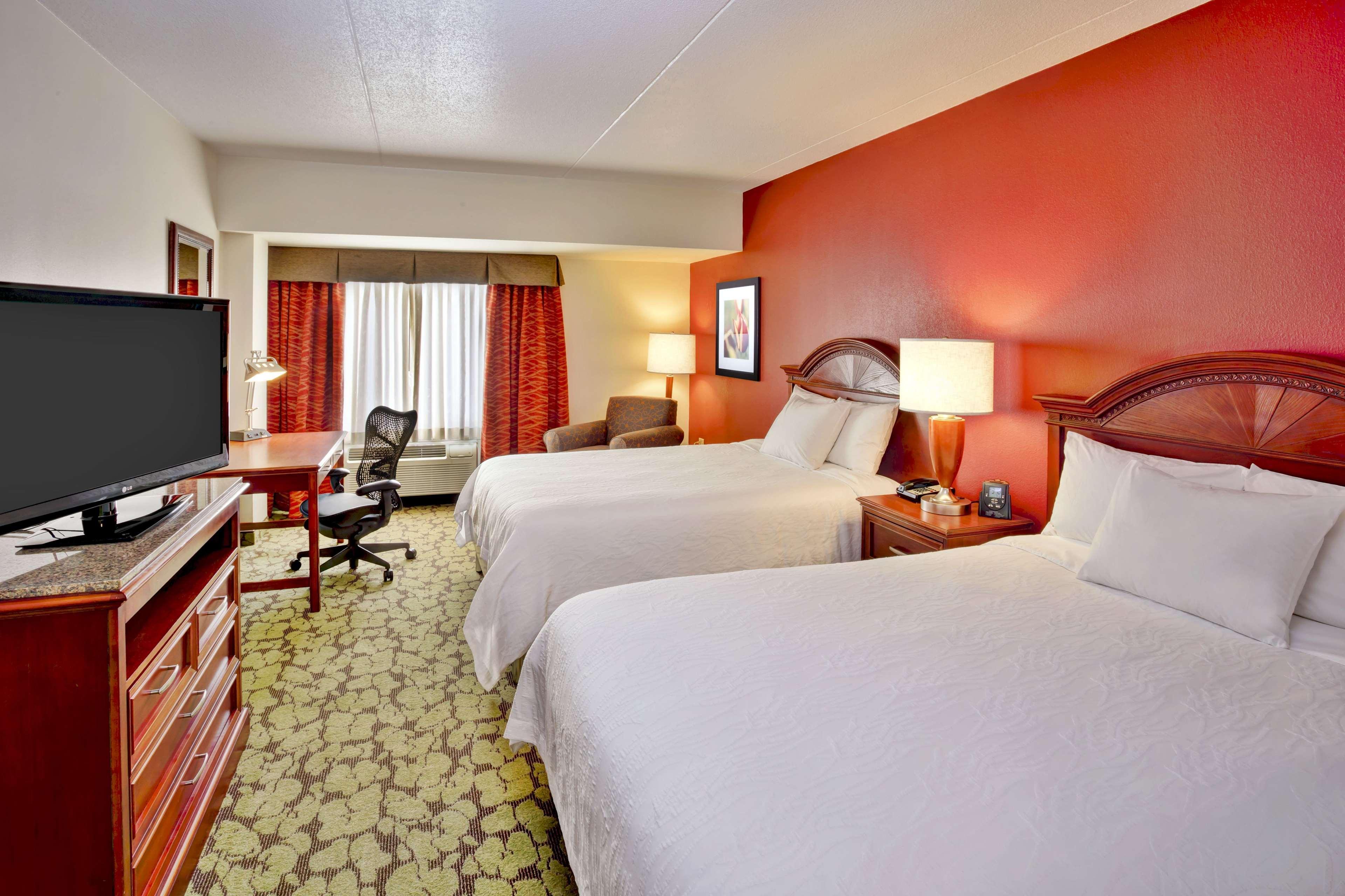 Hilton Garden Inn Chicago/Midway Airport Bedford Park Bagian luar foto