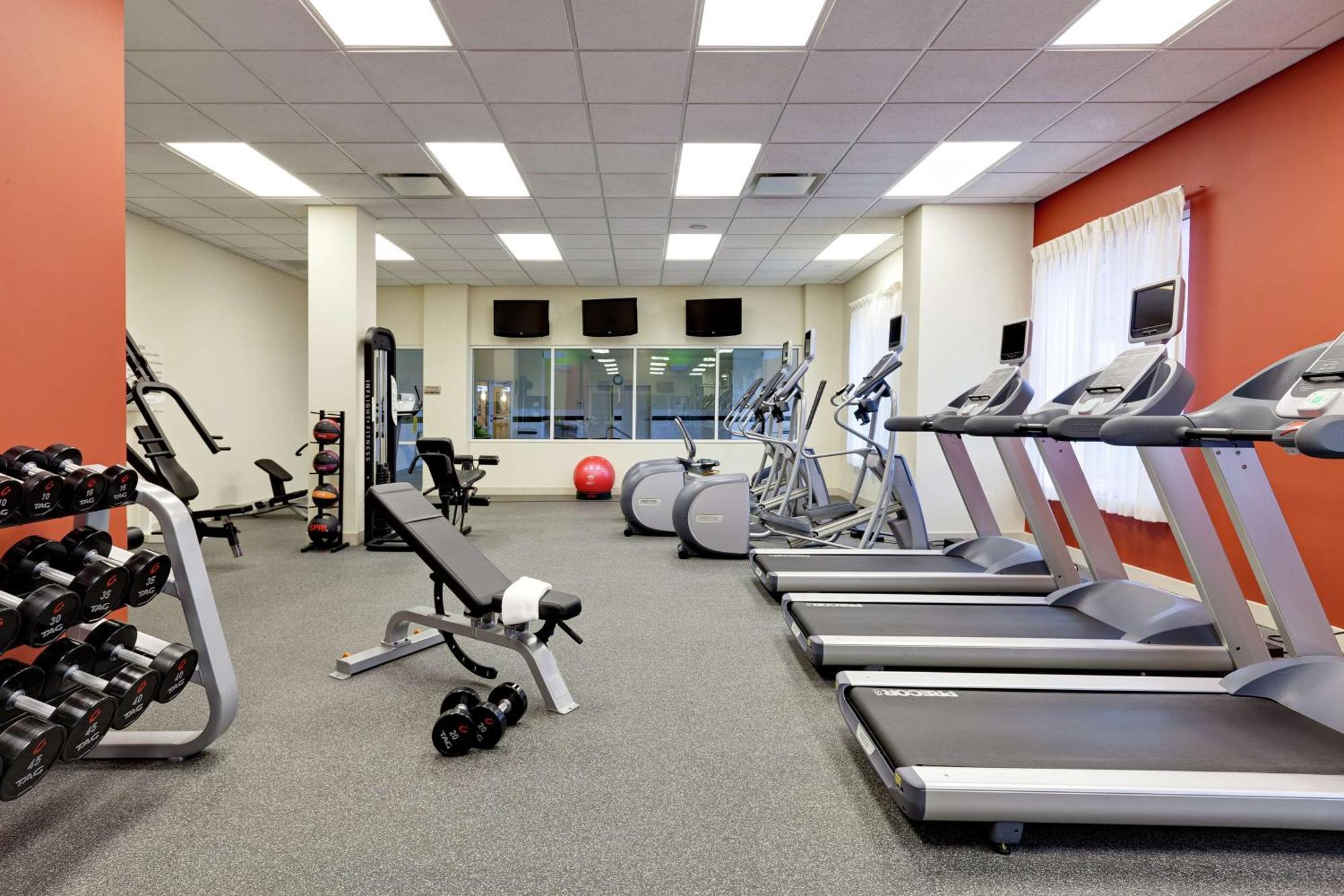 Hilton Garden Inn Chicago/Midway Airport Bedford Park Bagian luar foto