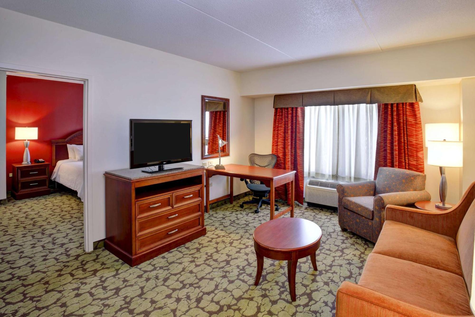 Hilton Garden Inn Chicago/Midway Airport Bedford Park Bagian luar foto